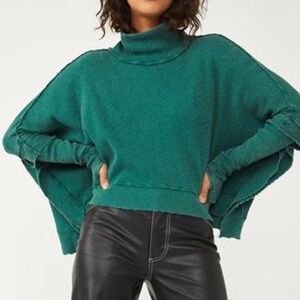 Free People FP Moon Daisy thermal in deep green, size XL